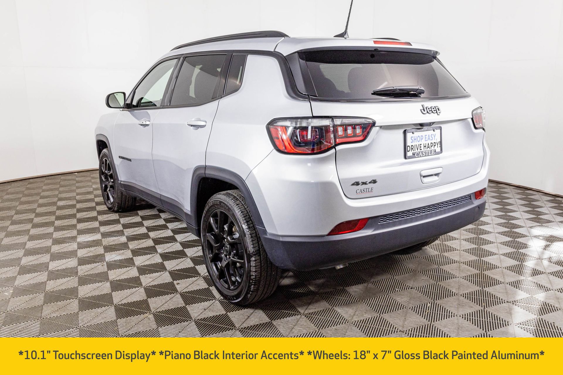 Used 2025 Jeep Compass Latitude w/ Altitude Special Edition image 14