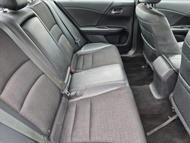 Used 2016 Honda Accord Sport image 18