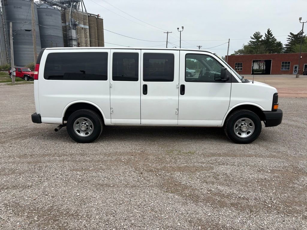 Used 2013 Chevrolet Express 2500 LS RWD image 2