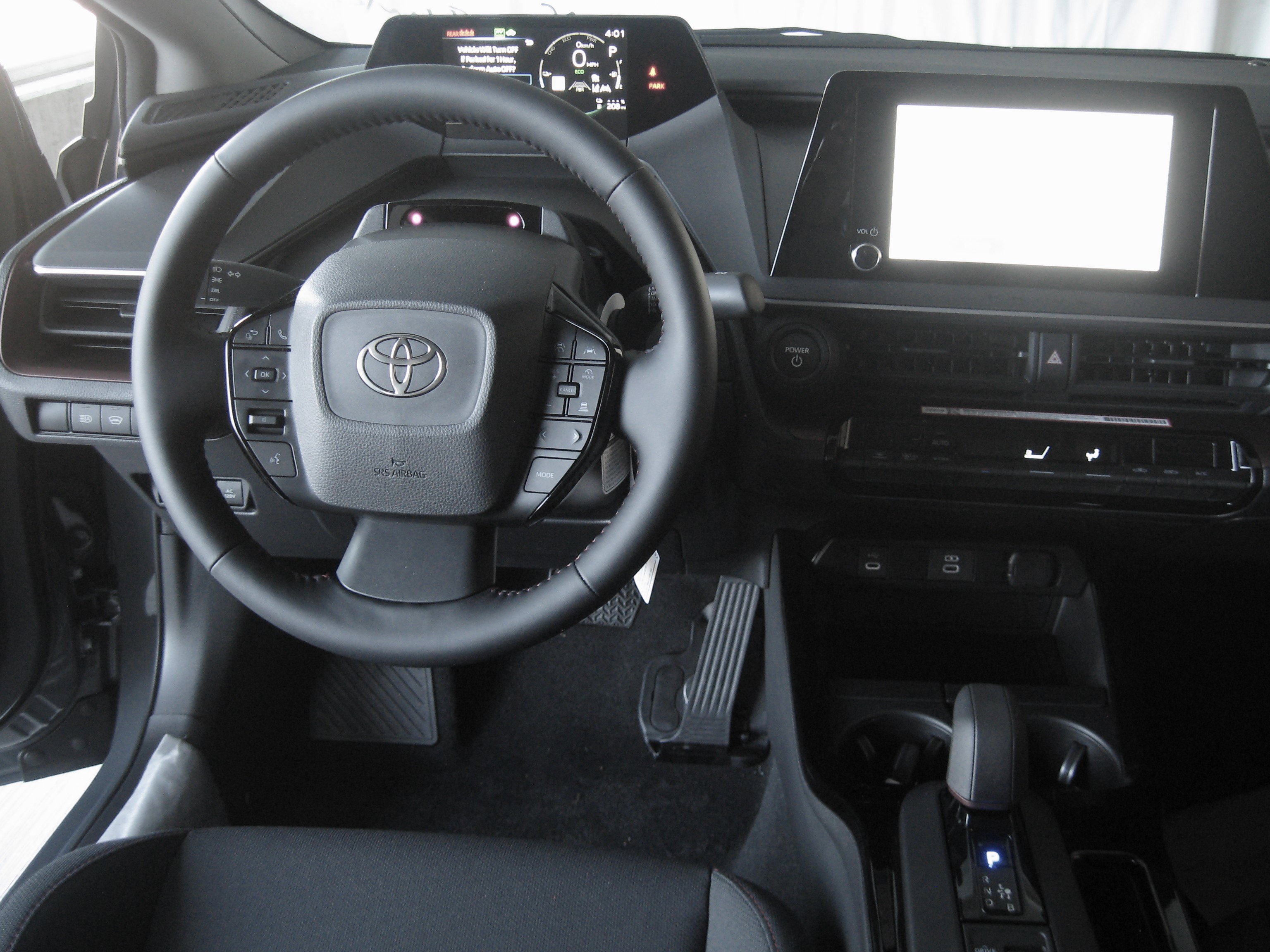 New 2026 Toyota Prius Plug-In Hybrid image 2