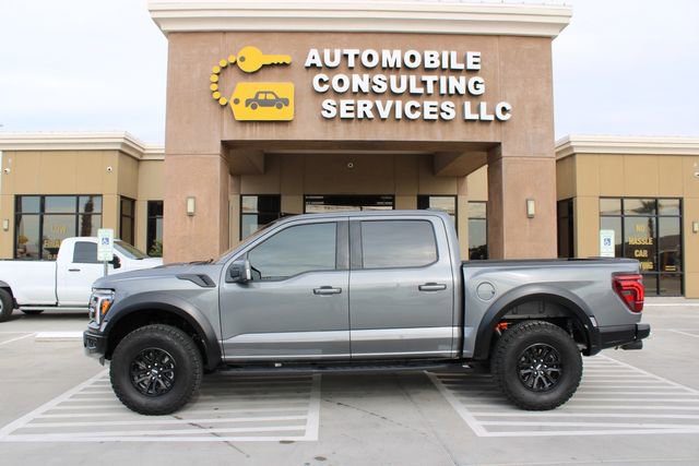 Used 2025 Ford F150 Raptor image 4