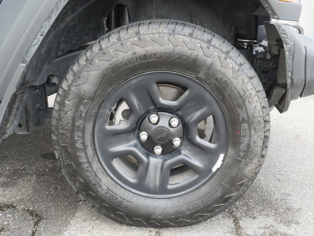 Used 2025 Jeep Wrangler Sport image 10