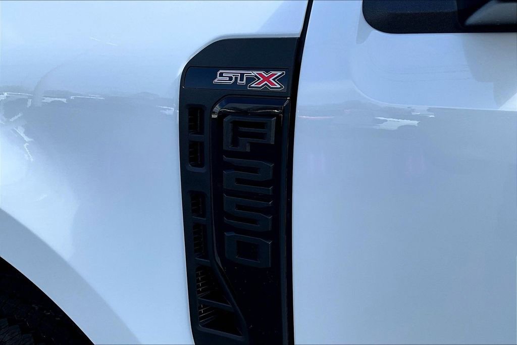 New 2026 Ford F250 XL image 9