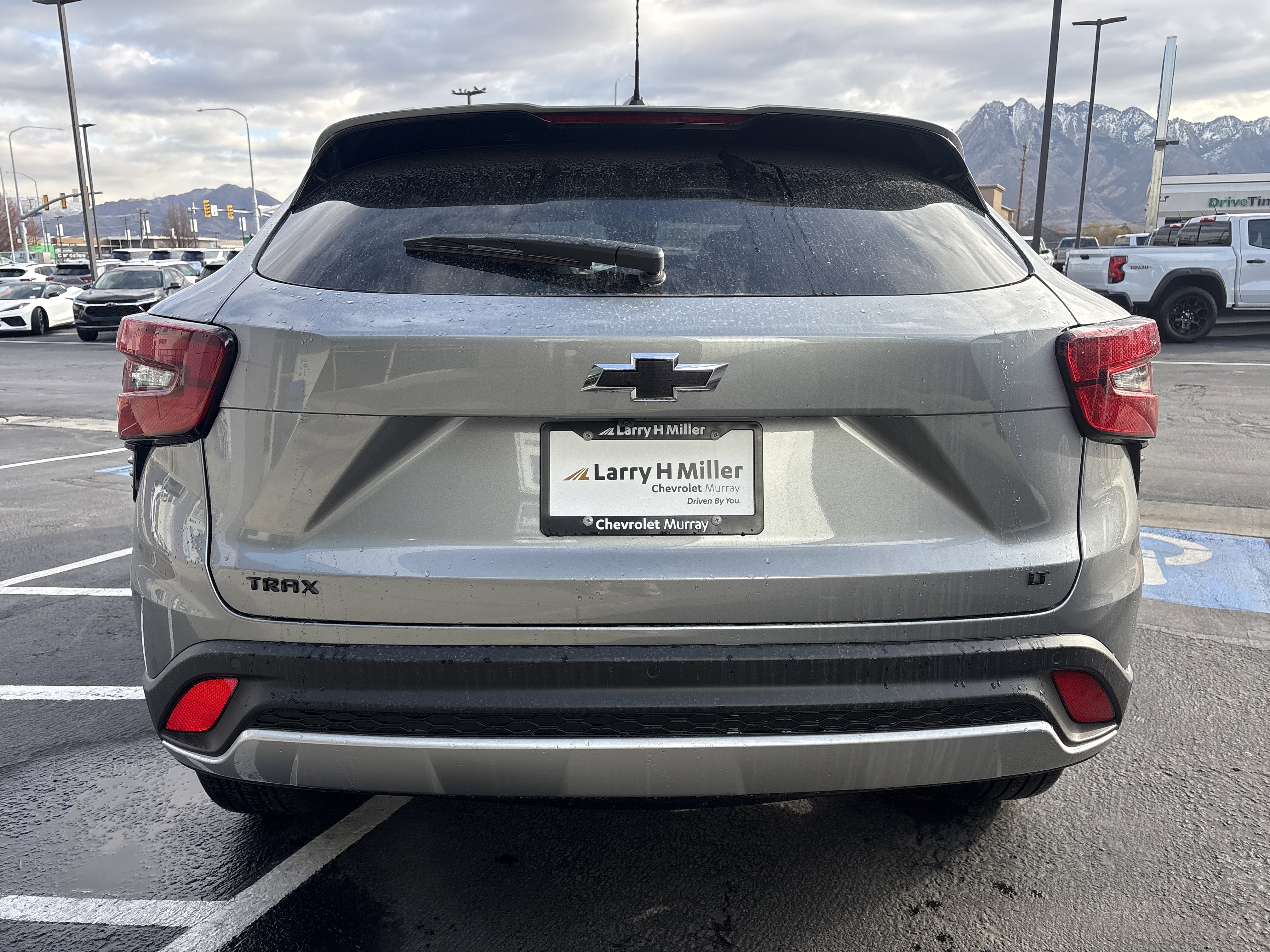 New 2026 Chevrolet Trax LT w/ Driver Confidence Package FWD image 4