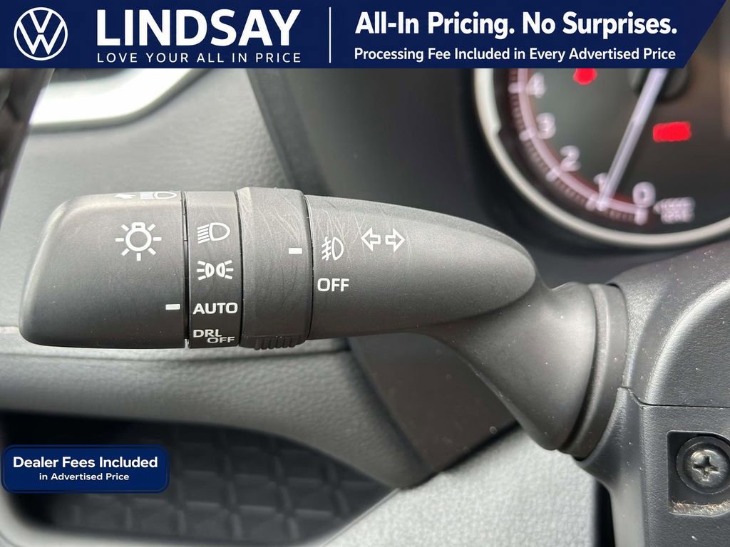 Used 2023 Toyota RAV4 XLE Premium FWD image 22