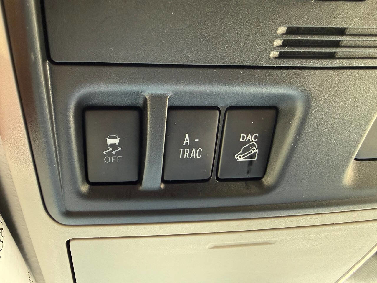 Used 2016 Toyota 4Runner SR5 image 27