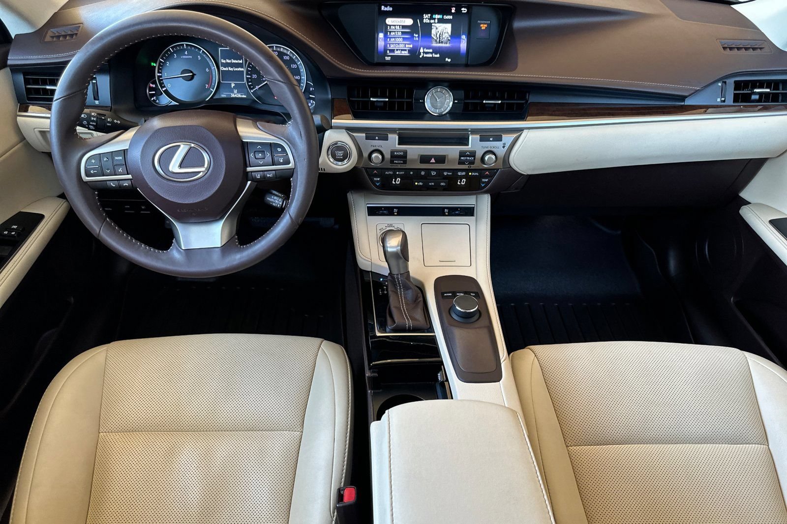 Used 2018 Lexus ES 350 w/ Premier Package FWD image 14