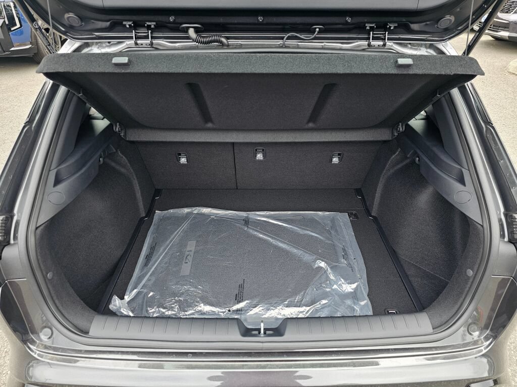 New 2026 Kia K4 GT-Line Turbo FWD image 23