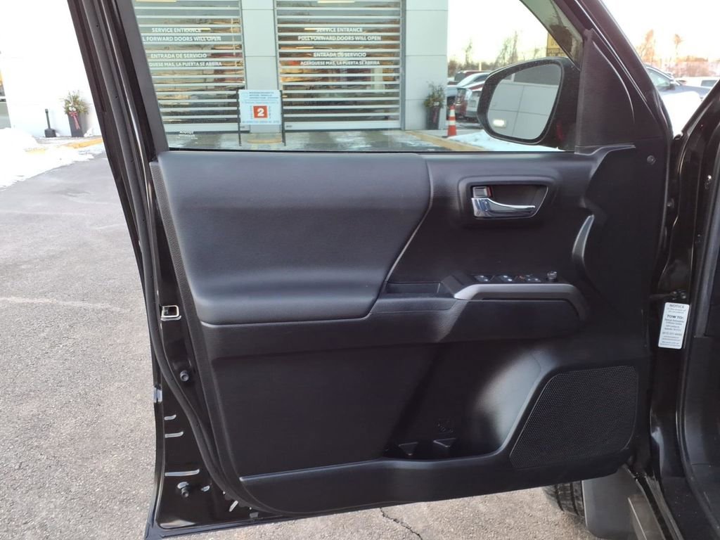 Certified 2021 Toyota Tacoma TRD Sport w/ Technology Package image 19