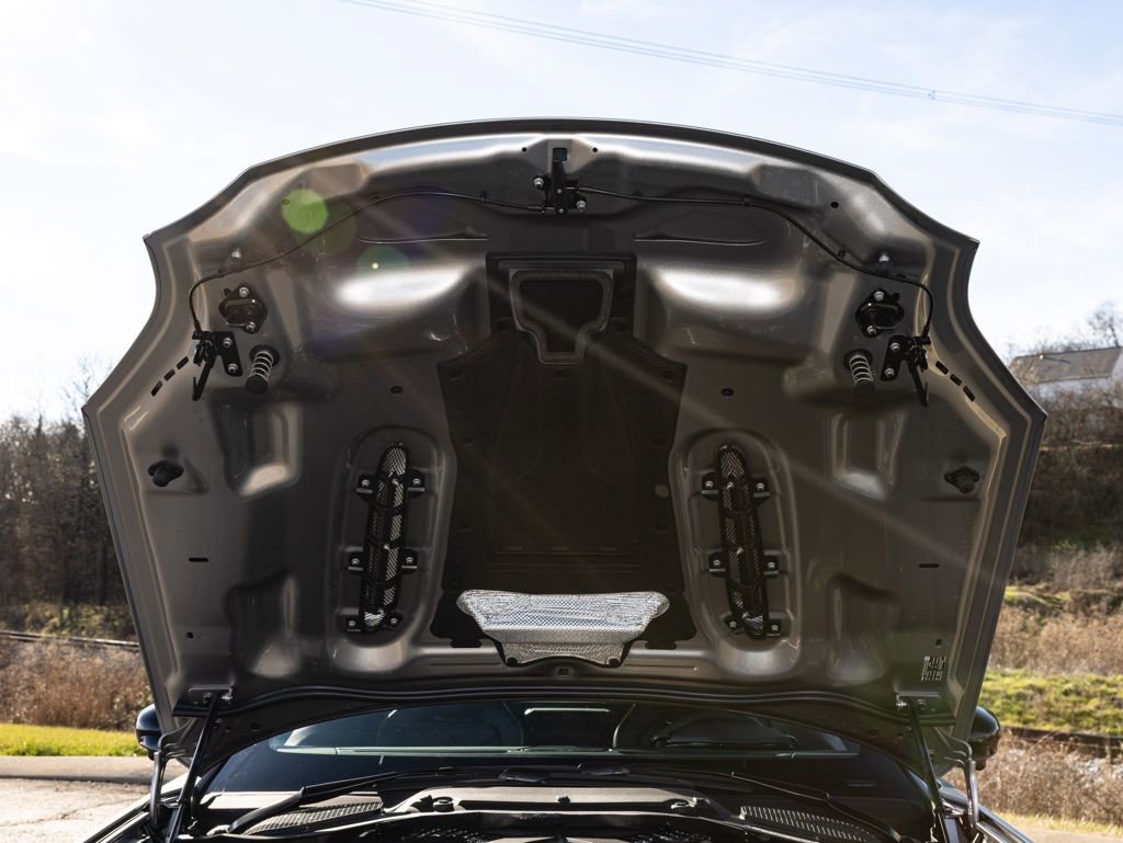 New 2026 Aston Martin V8 Vantage S image 65