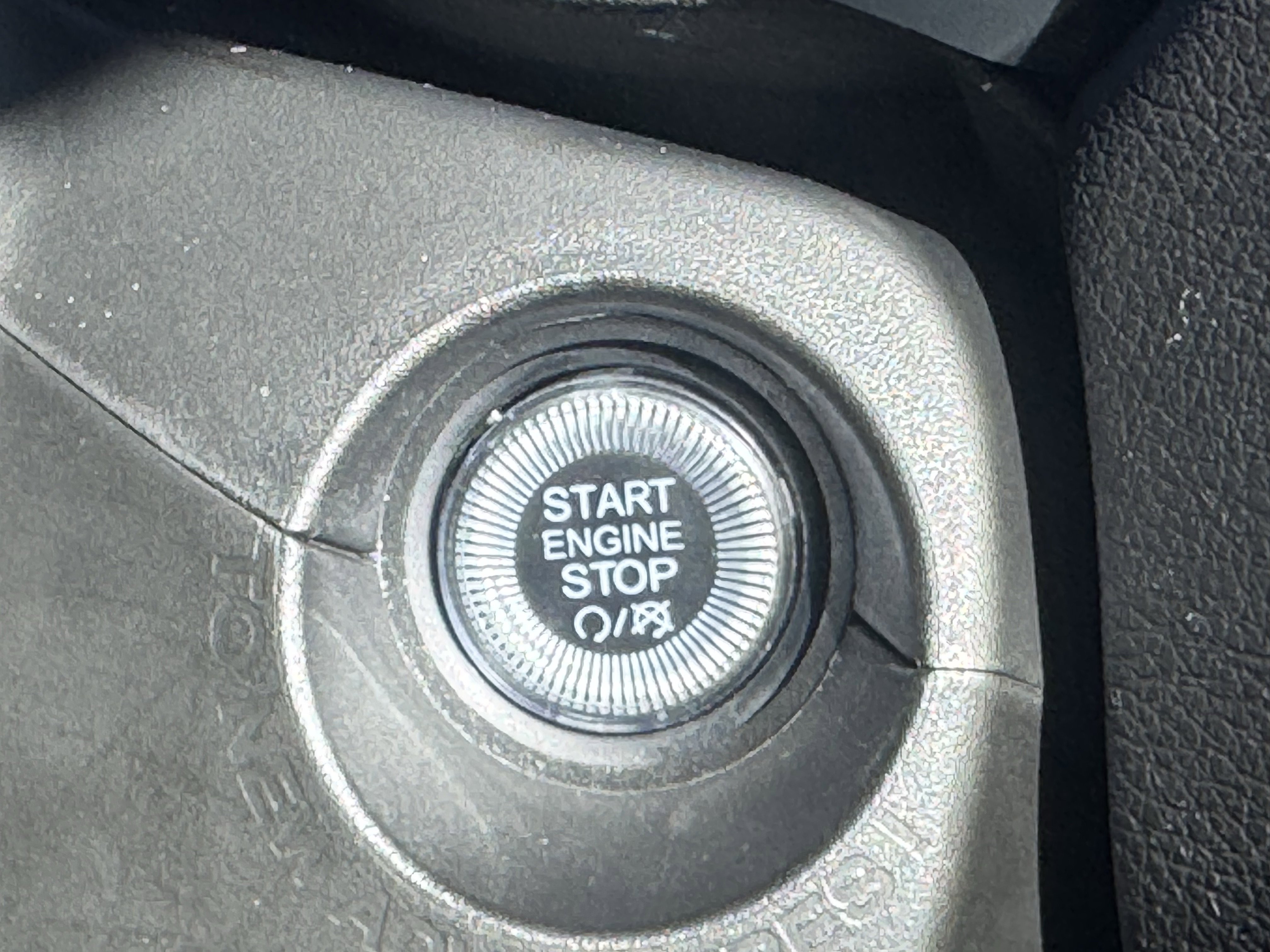 Used 2023 Jeep Renegade Trailhawk image 37