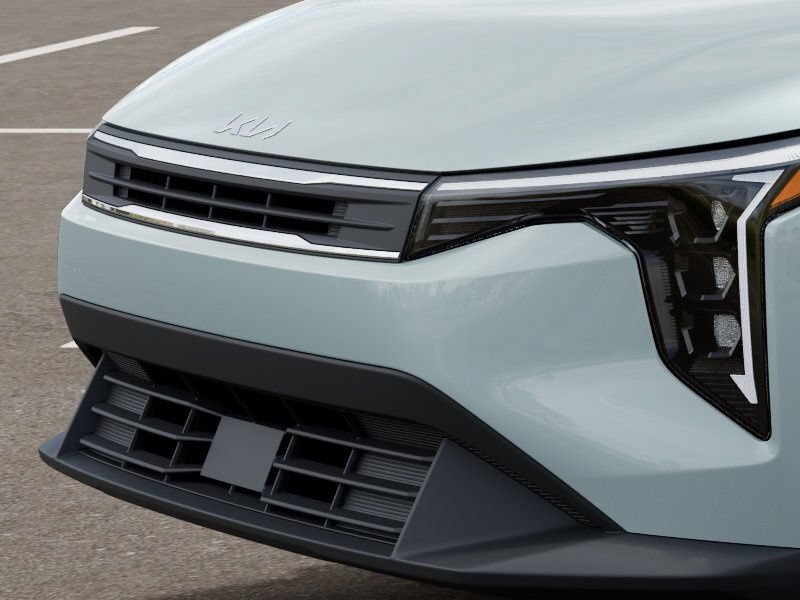 New 2026 Kia K4 FWD image 17