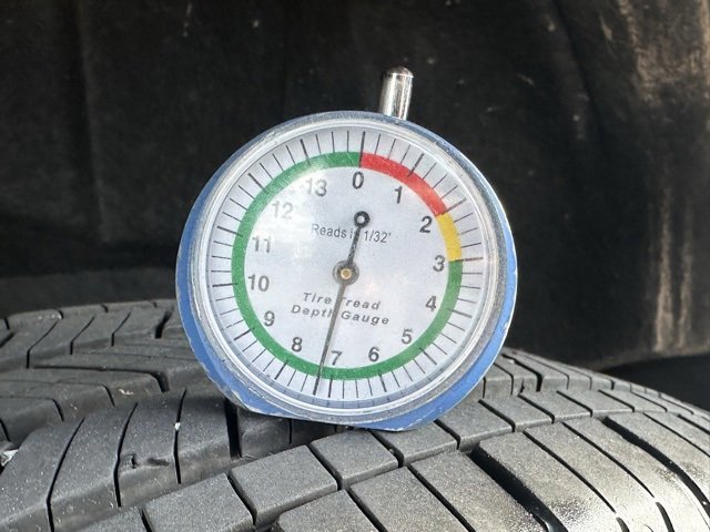 Used 2024 Toyota RAV4 LE image 4