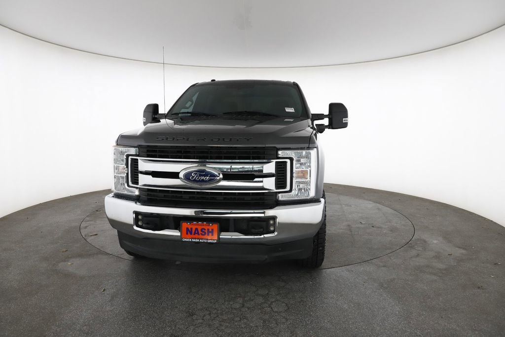 Used 2019 Ford F250 XL w/ STX Appearance Package AWD/4WD image 4