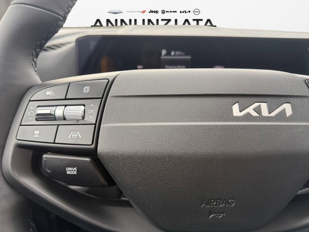 New 2026 Kia Sportage LX image 25