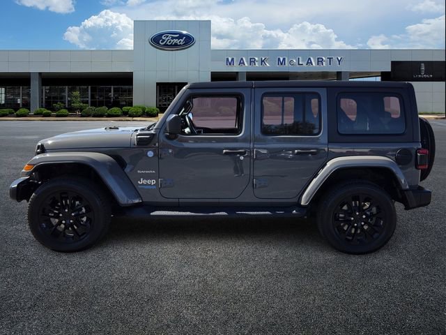 Used 2021 Jeep Wrangler Unlimited Sahara image 2