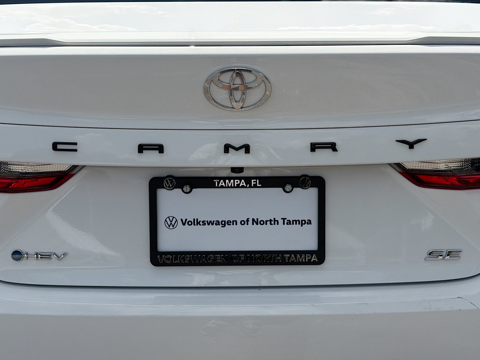 Used 2025 Toyota Camry SE w/ Multimedia Upgrade Package FWD image 11