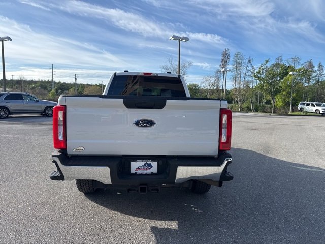 Used 2024 Ford F250 XLT image 4