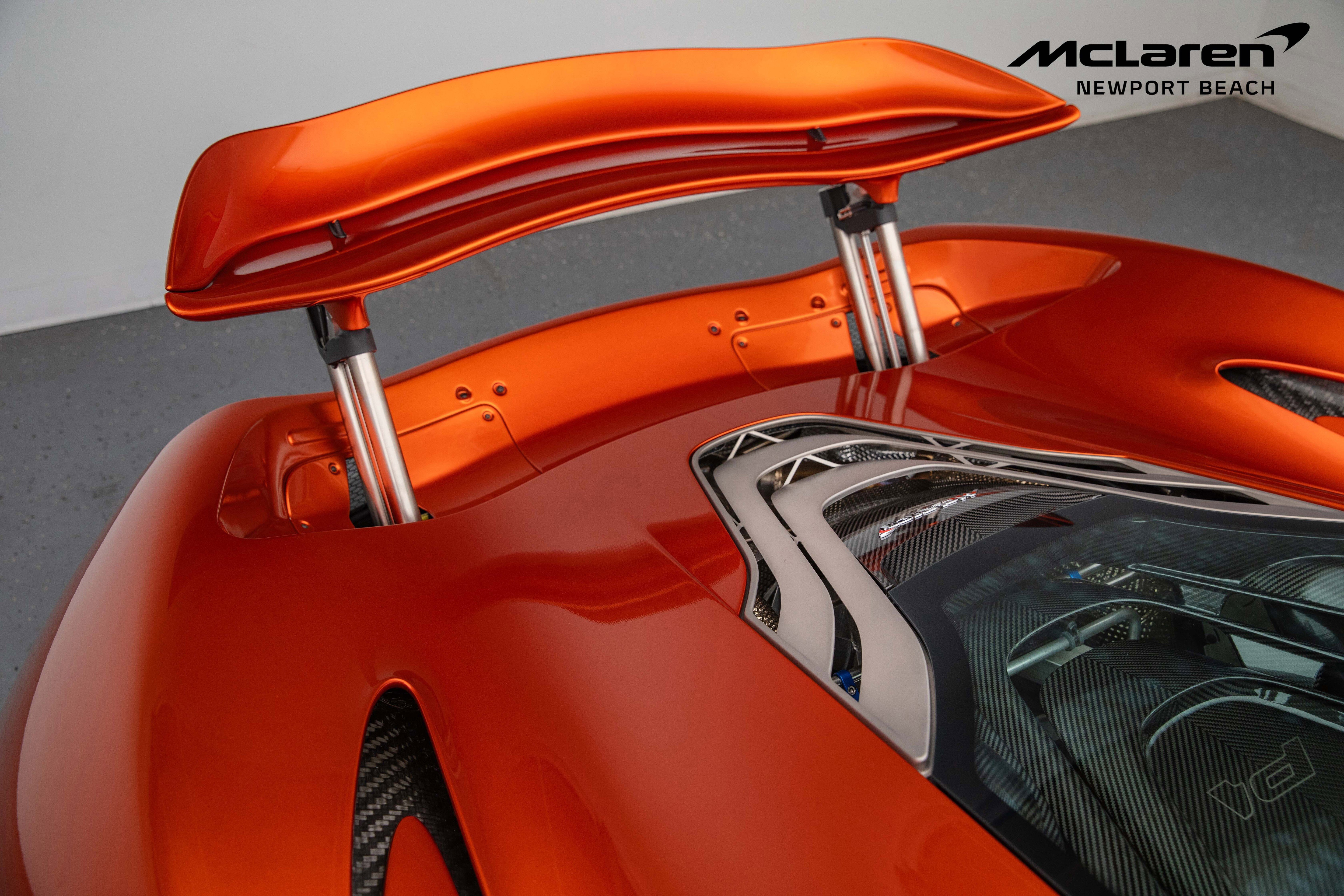 Used 2015 McLaren P1 RWD image 9