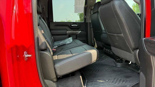 Used 2023 Chevrolet Silverado 3500 LTZ AWD/4WD image 11