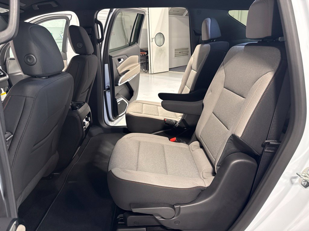 New 2026 Chevrolet Traverse LT w/ Enhanced Driving Package FWD image 35
