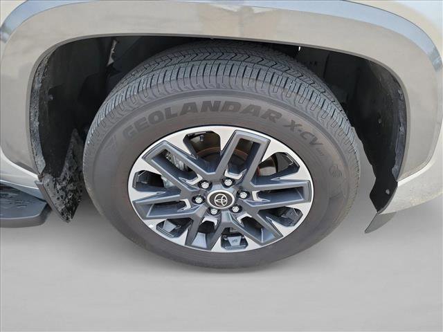 Used 2024 Toyota Sequoia Limited w/ Tow Technology Package AWD/4WD image 10
