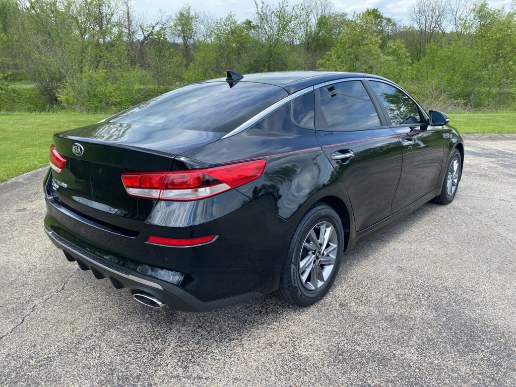 Certified 2019 Kia Optima LX FWD image 3