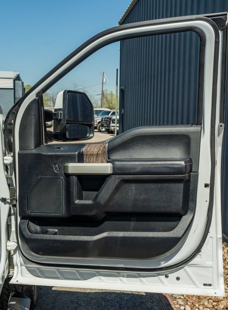 Used 2017 Ford F350 Lariat w/ Lariat Ultimate Package image 43