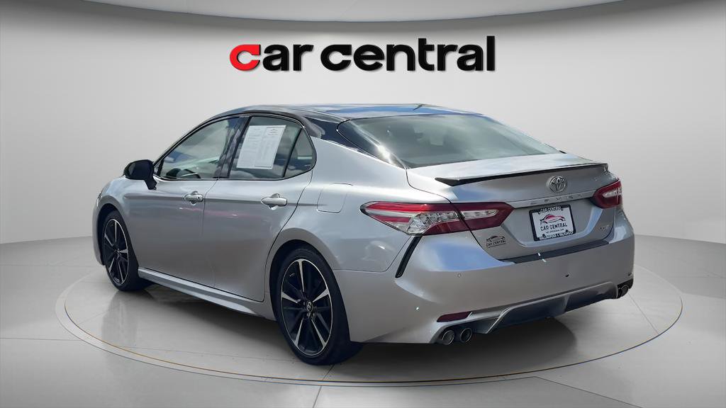 Used 2018 Toyota Camry XSE w/ Four Season Floor Mat Package FWD image 3