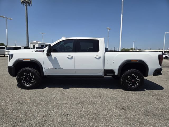 Used 2026 GMC Sierra 2500 AT4X AWD/4WD image 4