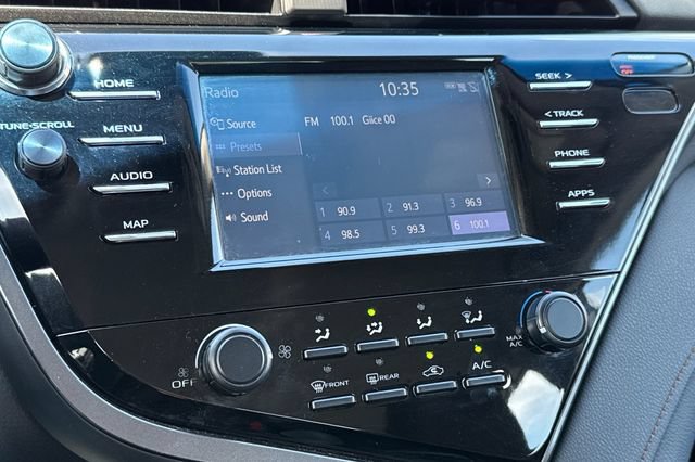 Used 2019 Toyota Camry LE FWD image 30