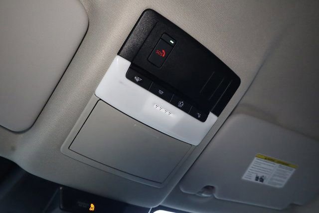 Used 2023 Nissan Rogue SV image 22