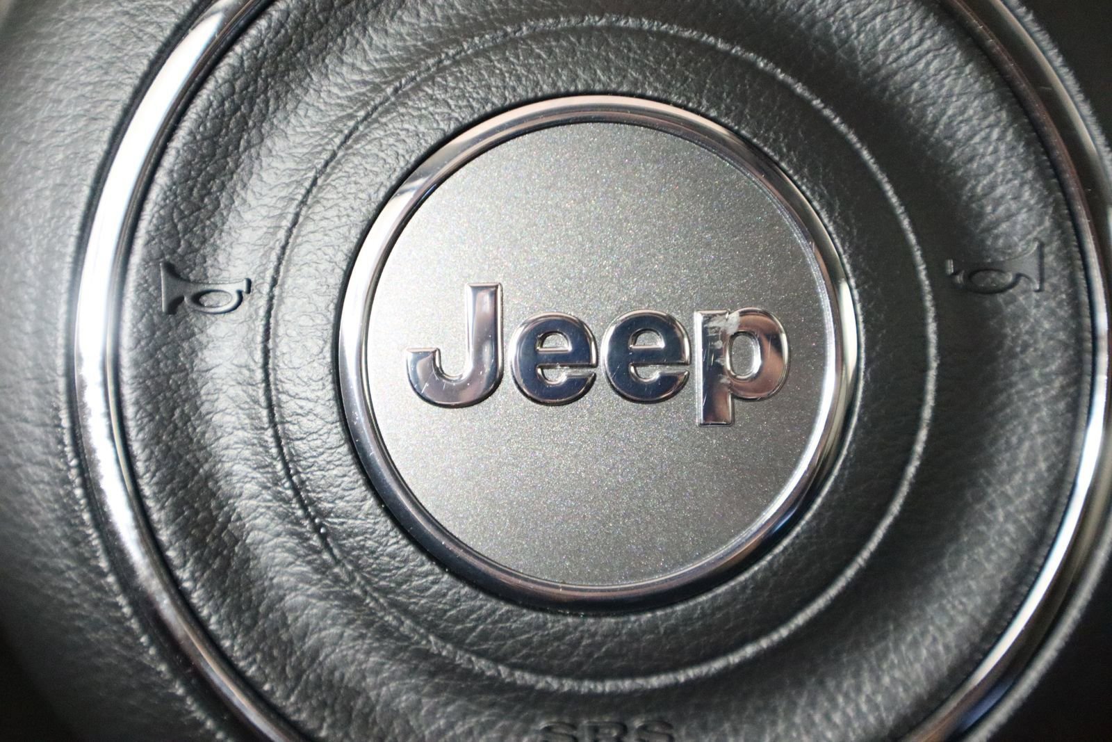 Used 2021 Jeep Compass Latitude w/ Driver Assistance Group image 46