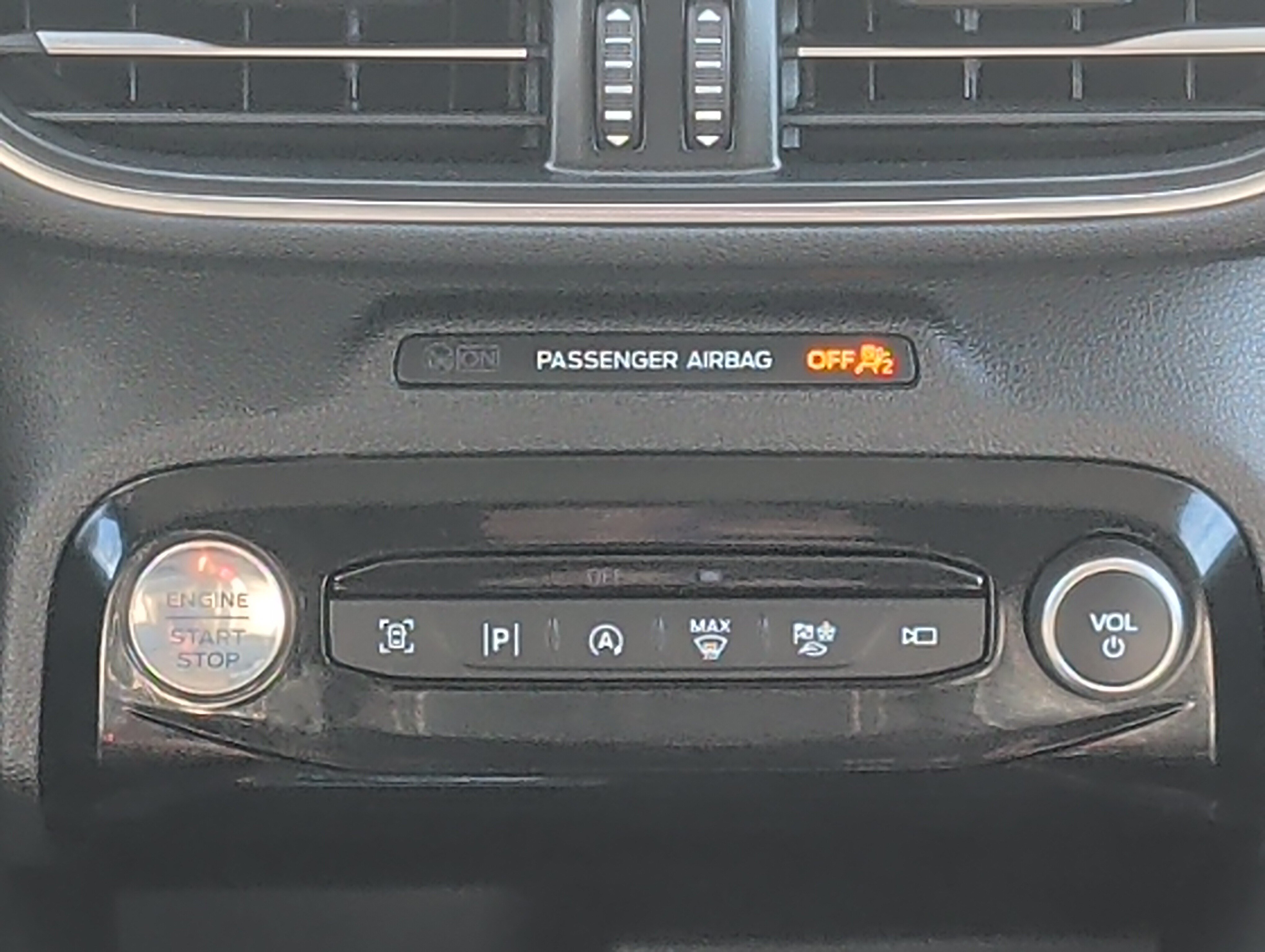 Used 2023 Ford Escape Platinum AWD/4WD image 26
