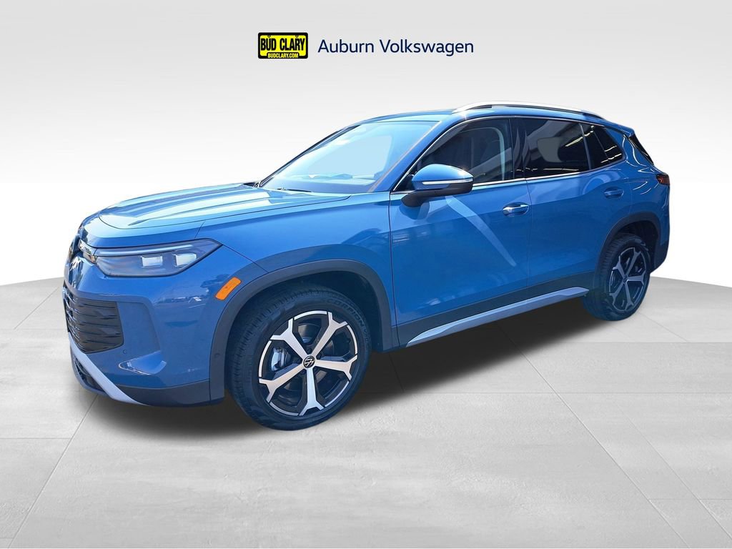New 2025 Volkswagen Tiguan SE