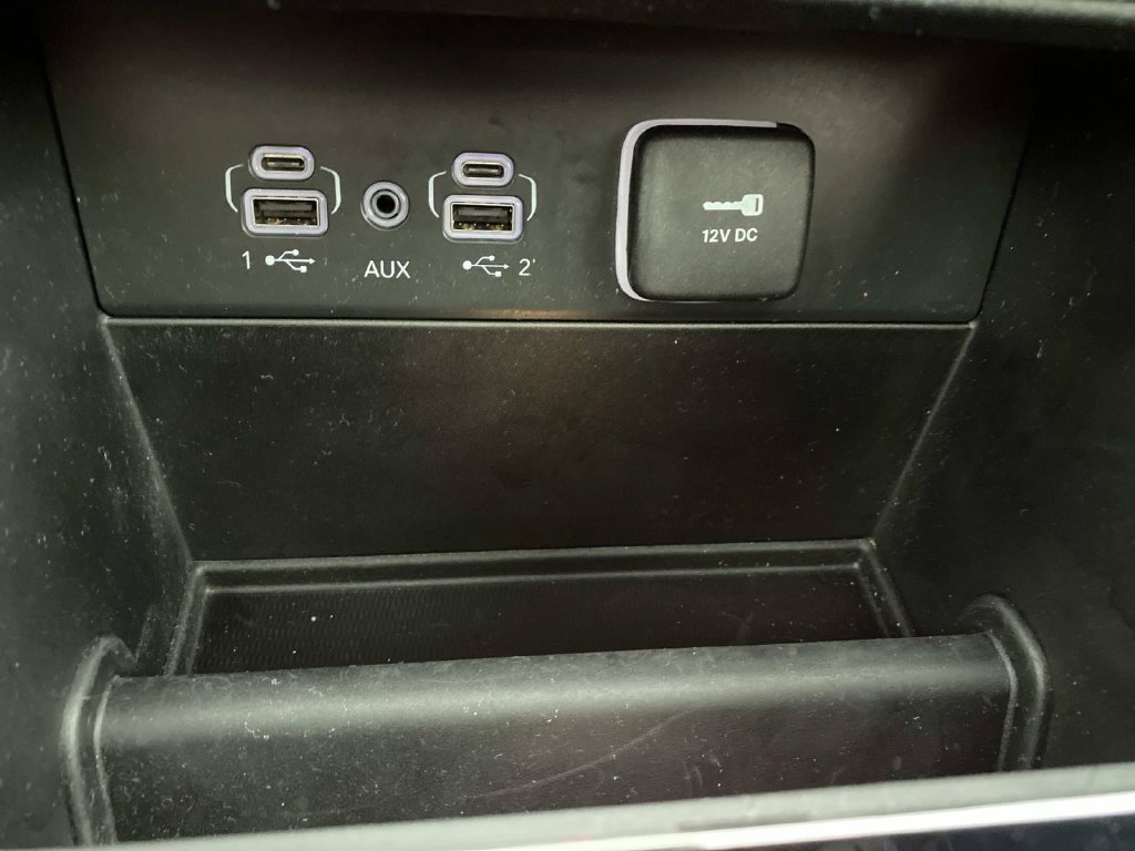 Certified 2024 Jeep Grand Cherokee Limited AWD/4WD image 15