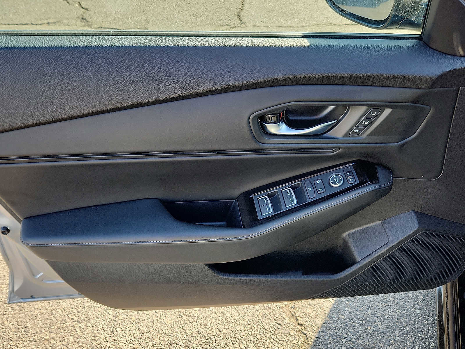 Certified 2024 Honda Accord Touring image 12