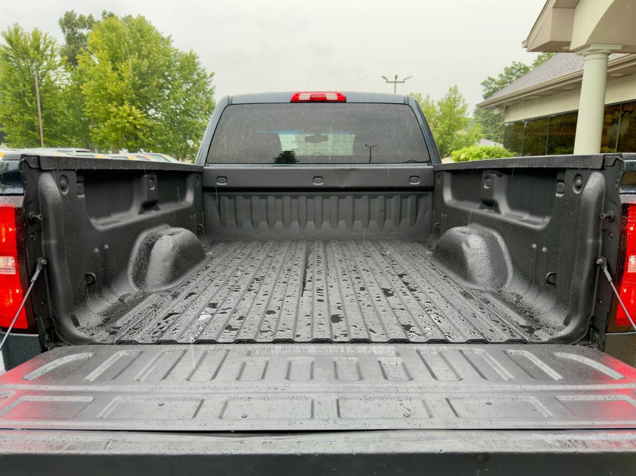 Used 2019 Chevrolet Silverado 1500 LT w/ All Star Edition AWD/4WD image 15