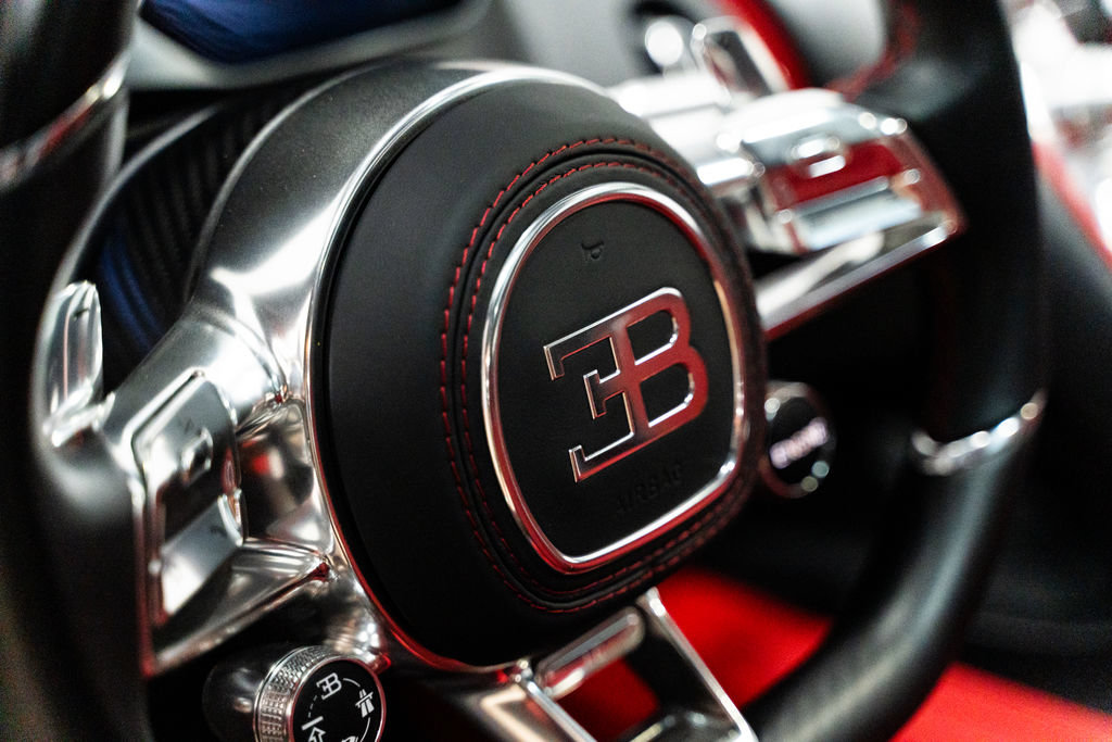 Used 2022 Bugatti Chiron Super Sport AWD/4WD image 9