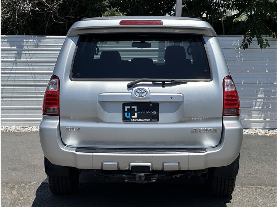 Used 2006 Toyota 4Runner Limited AWD/4WD image 11