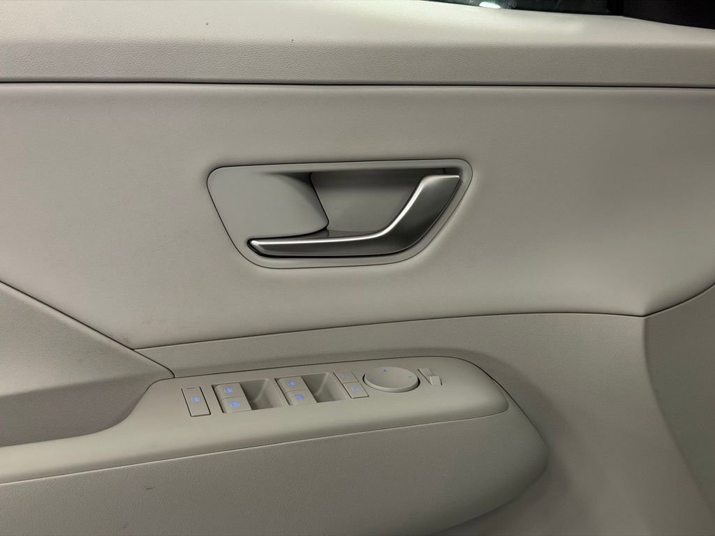 New 2026 Hyundai Kona Limited AWD/4WD image 11