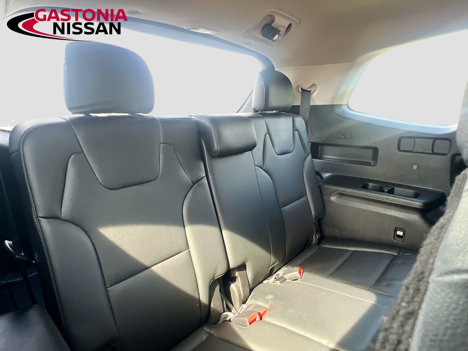 Used 2023 Kia Telluride EX w/ EX Captain's Chair Package image 37