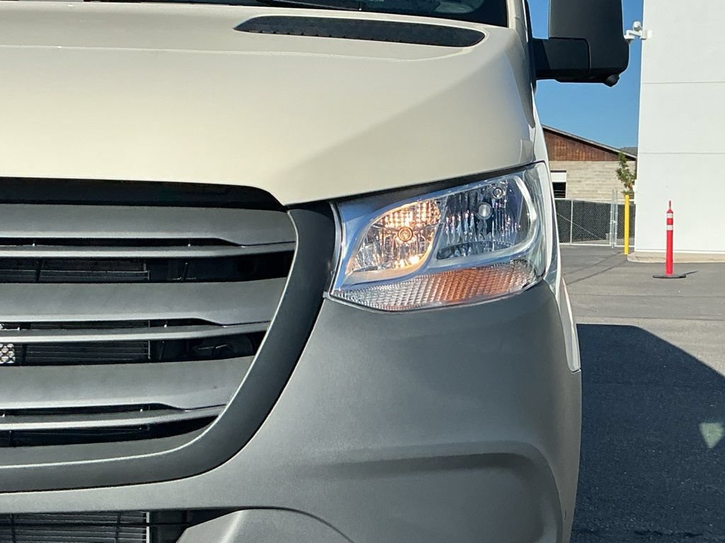 New 2026 Mercedes-Benz Sprinter 2500 image 3