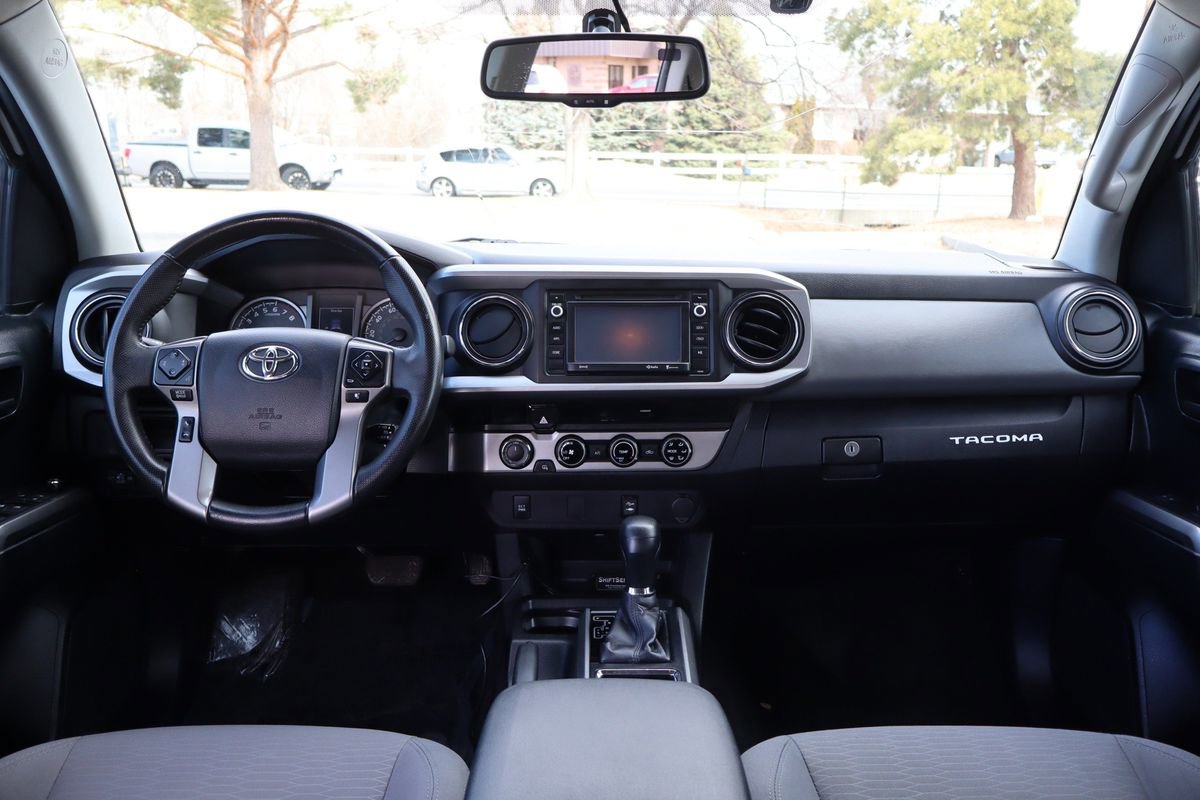 Used 2017 Toyota Tacoma SR5 w/ Tow Package image 16