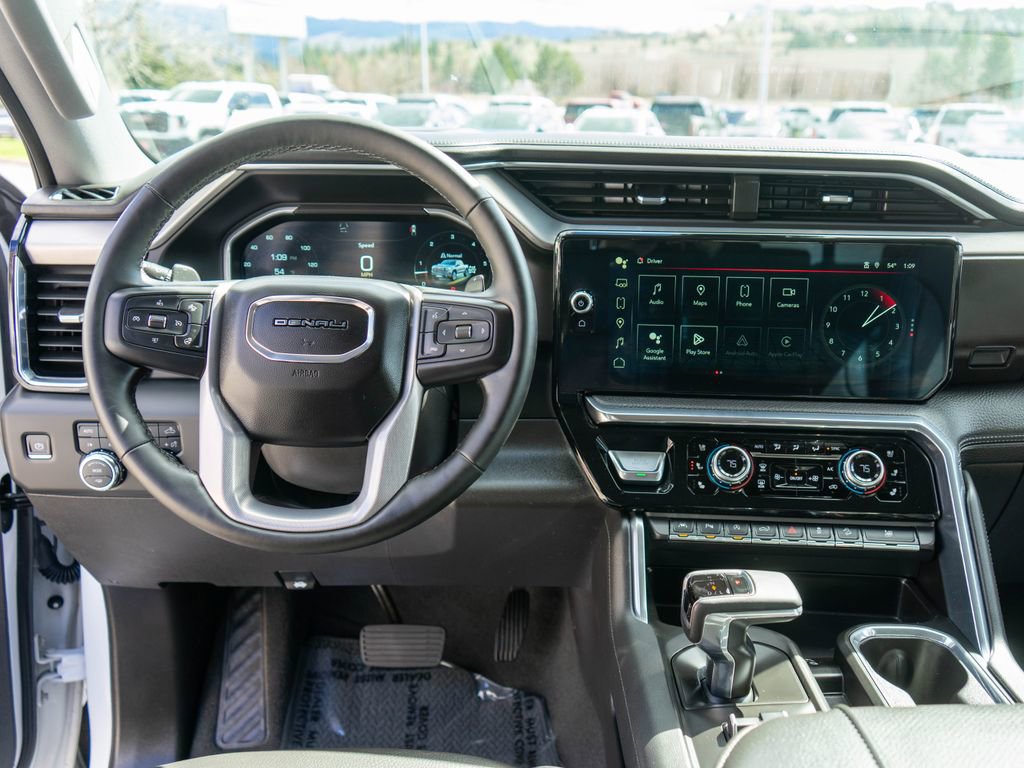 Certified 2023 GMC Sierra 1500 Denali w/ Technology Package AWD/4WD image 15