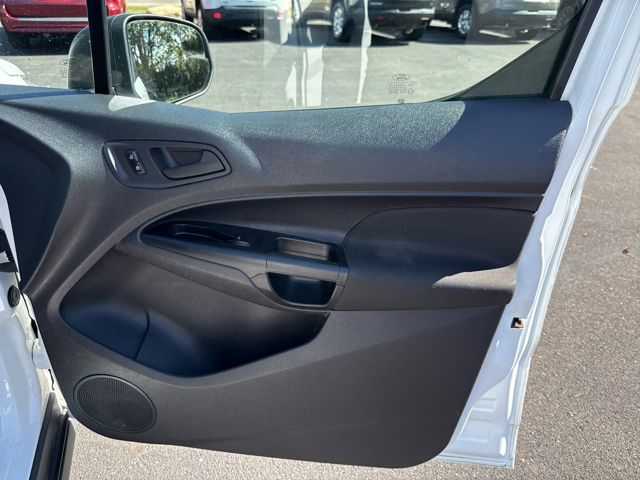 Used 2018 Ford Transit Connect XL image 19