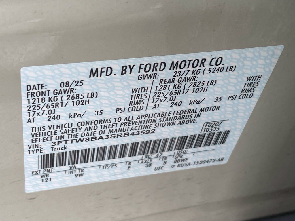 Used 2025 Ford Maverick XL w/ Equipment Group 102A AWD/4WD image 10