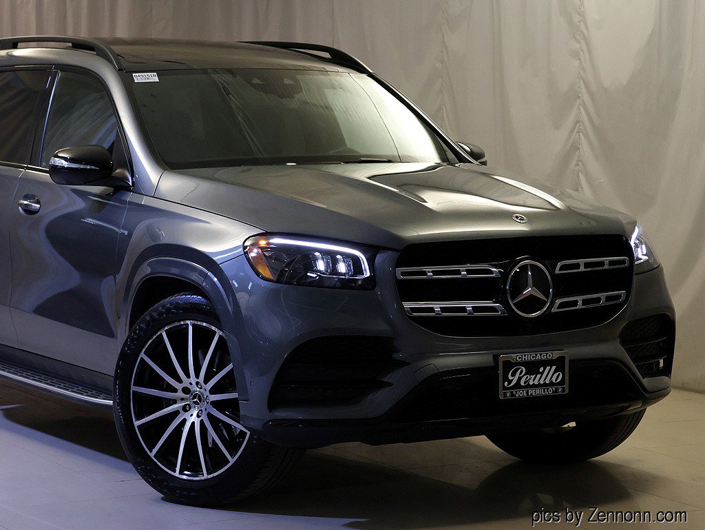 Used 2023 Mercedes-Benz GLS 450 4MATIC image 2