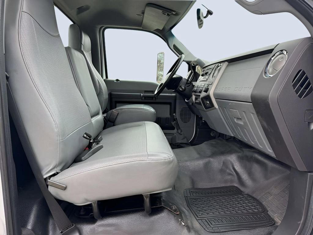 Used 2015 Ford F650 2WD Regular Cab Super Duty image 21