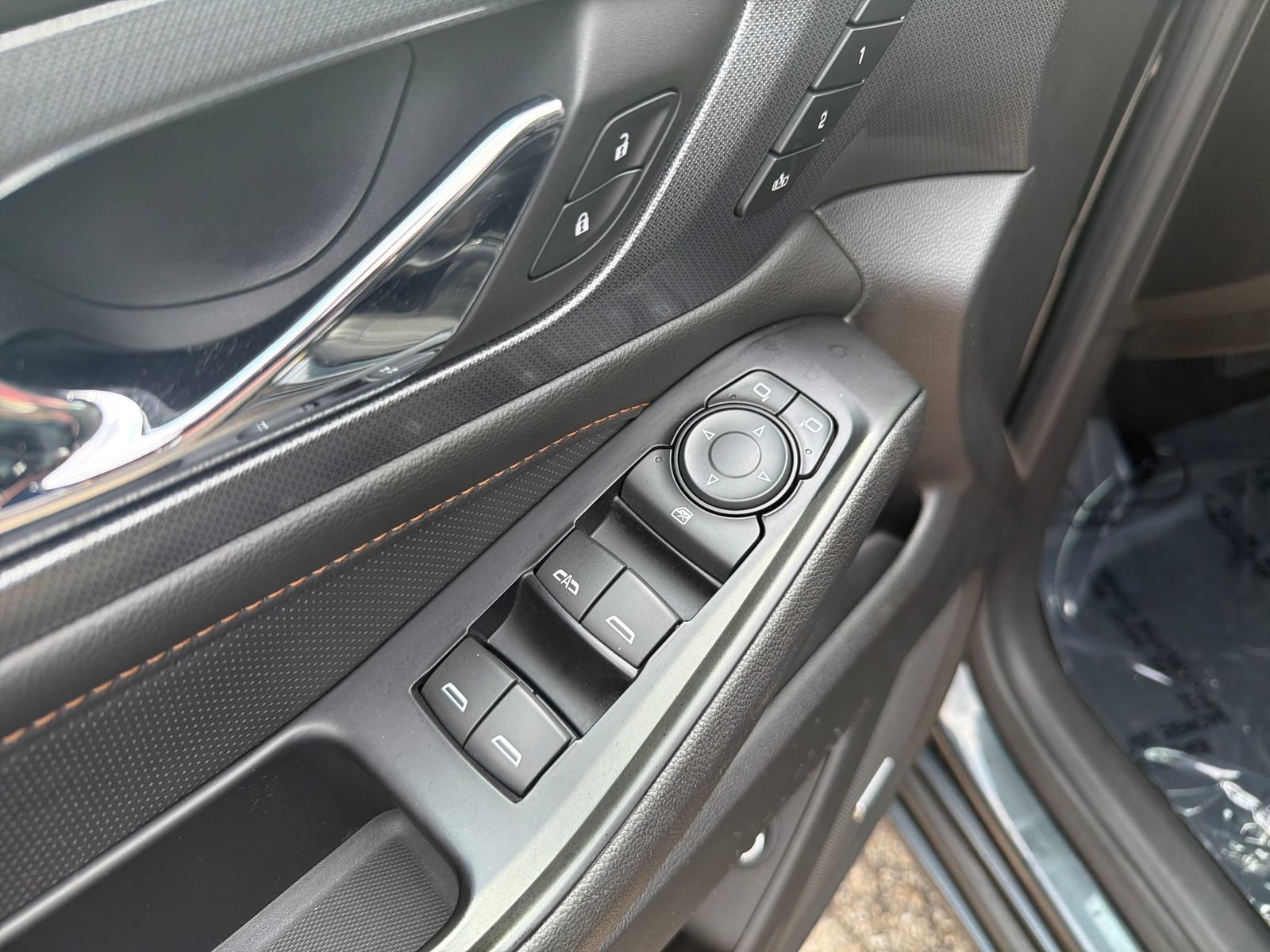 Used 2018 Chevrolet Traverse Premier AWD/4WD image 13
